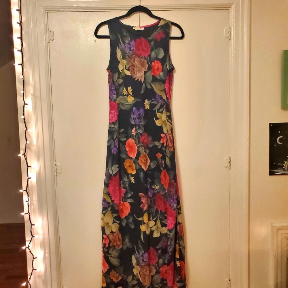 J.W. Treci Maxi Dress Floral High Neck Size 8